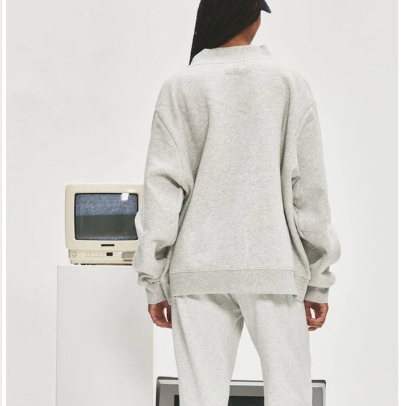 Sold - Picture 3 of 5